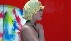 Playful White Fingers